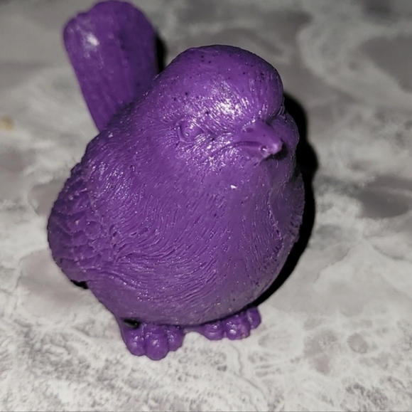 Bird and pig carving - Picture 2 of 3